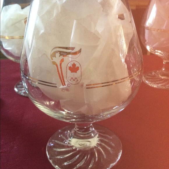 Vintage 1988 Petro Canada Brandy Glasses - Picture 5 of 9